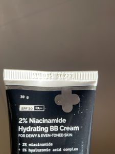 2% Nicinamide Hydrating BB Cream