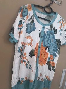 Floral Print Short Sleeve Top
