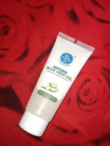 The Moms Co Skin Care Kit