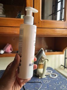 WishCare AHA BHA Anti-Dandruff Shampoo