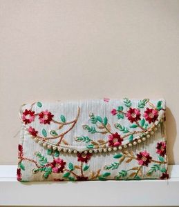 hand pouch for women