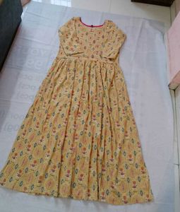 Nayara Cut Kurti