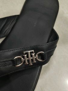 Tommy Hilfiger Black Flip Flops