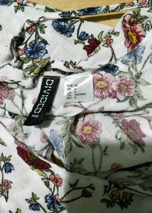 H&amp;m Floral Top