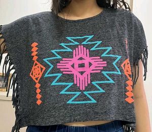 Elegant Grey Crop Top with Stylish Sleeves
