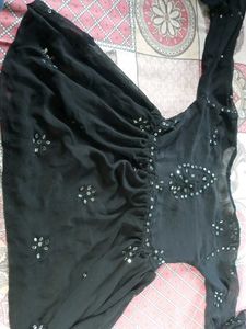 Black Embroidered Kurta