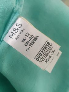 M&amp;S Orignal Linen Top with stylized sleeve