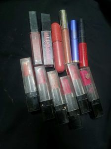 12 Lipsticks