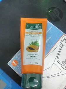 Biotique Papaya Face Scrub
