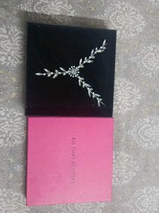 Neckpiece