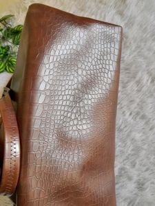 Brown Casual Hand Bag (Women&#39;s)
