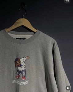 Grey Graphic Print Sweatshirt