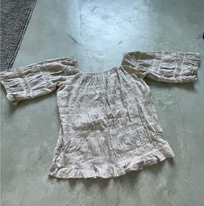 Off-Shoulder Ruffled Top