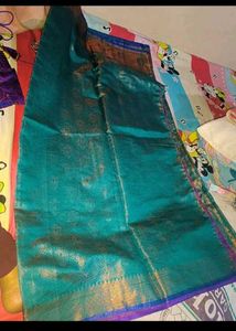 New Double Colour Saree With Stitchied Blouse