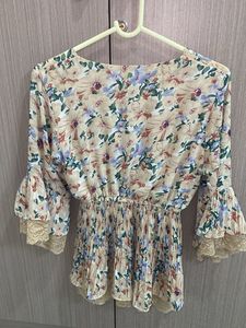 Floral Pleated Top