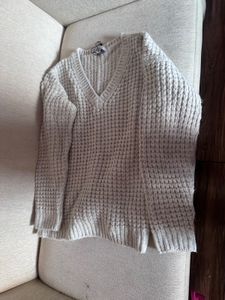 ZARA OVERSIZED SWEATER