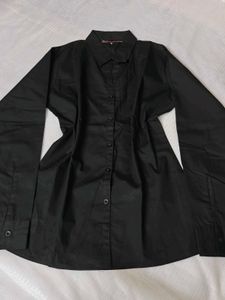 🆕 Black Shirt