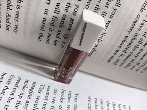 Glimmering Cocoa Lip Gloss