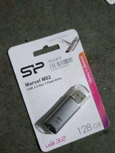 Silicon Power 128GB USB 3.2 Flash Drive