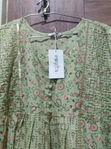 Women Kurta With Dupatta