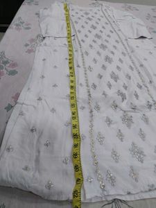 Kurta With Embroidery