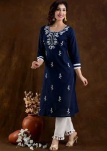 Elegant Embroidered Kurti ✨️🎀