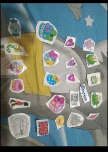 23 Piece Of Stickers And A Free Gift