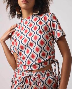 Printed Top With Side Ruching