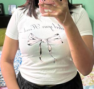 fitted crop top🎀