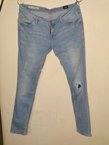 Lee Ripped Denim Jeans