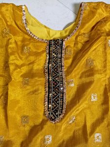 Elegant Punjabi Suit Gharara