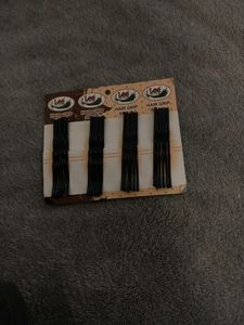 Hair Pin Black .