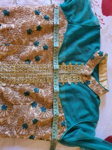 💚🍃Women Wedding Wear Gown🍃💚