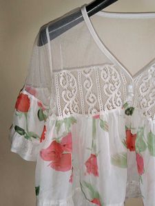 Floral Printed Top💌