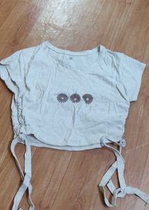 Chic White Crop Top – Elevate Your Style!