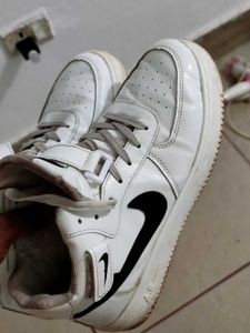 Nike Air  Sneakers