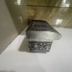 Vintage Silver Tone Jewelry Box