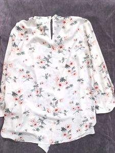 Floral Tie-Neck Blouse