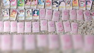 Shinchan Big Size Cards.