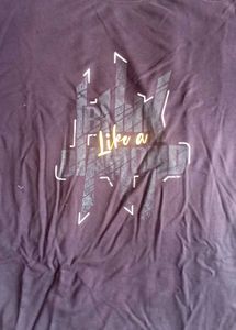 Graphic Print T-shirt