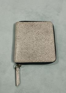 Womens Zipper Wallet Slim Article