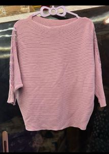 levender Knit Top with lovely slivs