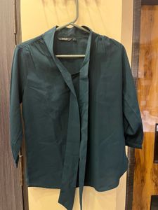 Elegant Green Tie-Neck Blouse