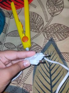 Mini Yellow Hair Straightener