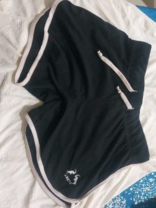 hipster/gym short