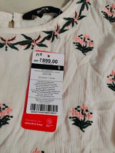 MAX Floral Tunic New With Tag