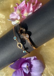 Stylish Gold Bracelets - Set of 2