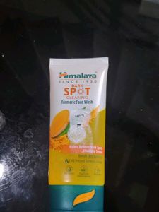 Himalaya Dark Spot Clearing Face Wash