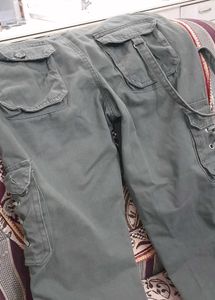 Cargo Jean's