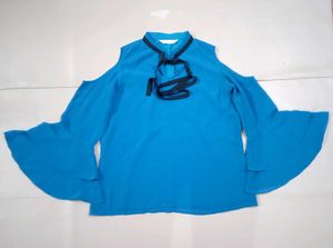 Eavan Blue Solid Top